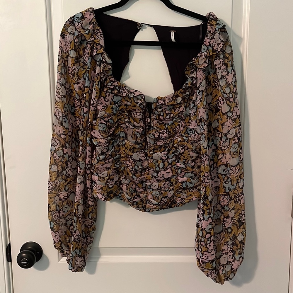 Free People, Size Small, Ruffled corset top.
